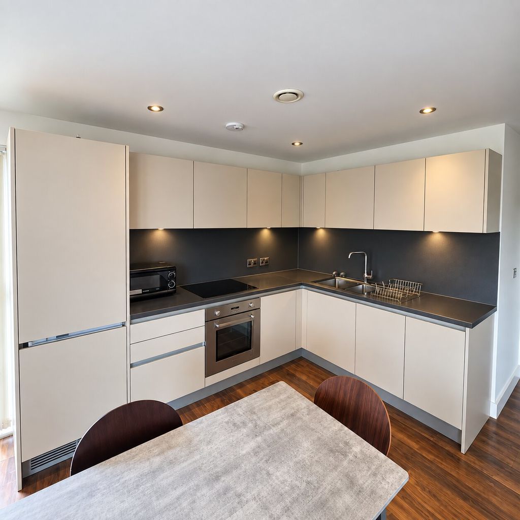 Ordsall Lane, Salford - photo 1 of 6