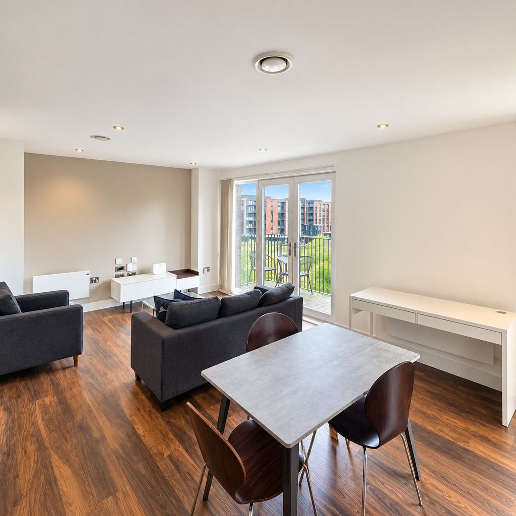 Ordsall Lane, Salford - photo 1 of 6