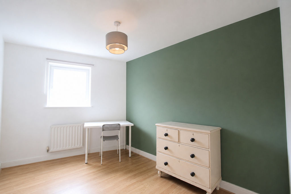 drayton street , - photo 1 of 10