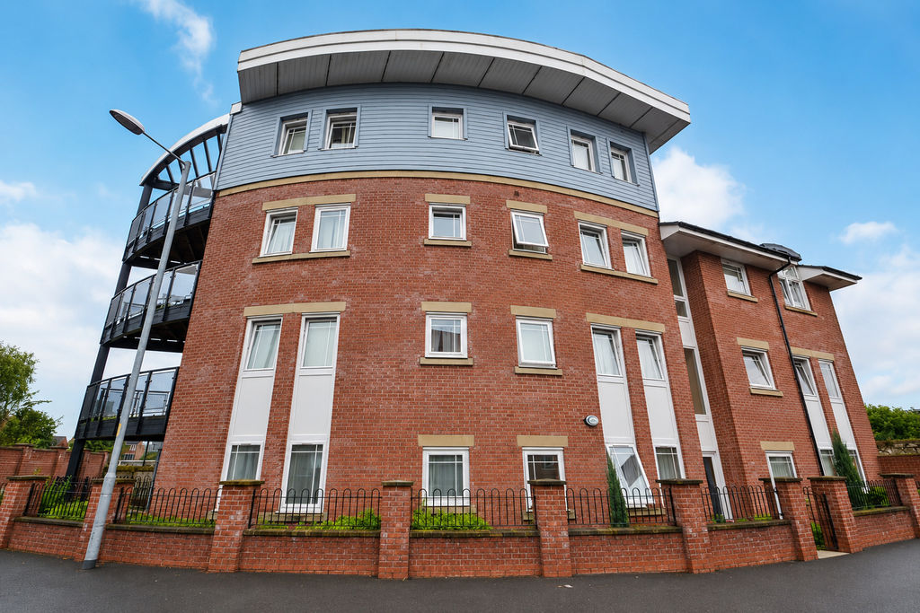drayton street , - photo 1 of 10