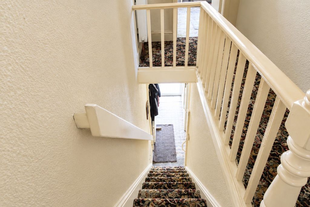Caythorpe Street, Manchester - photo 1 of 6