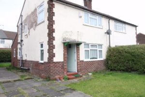 Massey Road, Sale